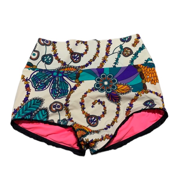 Doll Swimwear Paisley Print High Waisted Ruched Swim Shorts - Picture 3 of 10